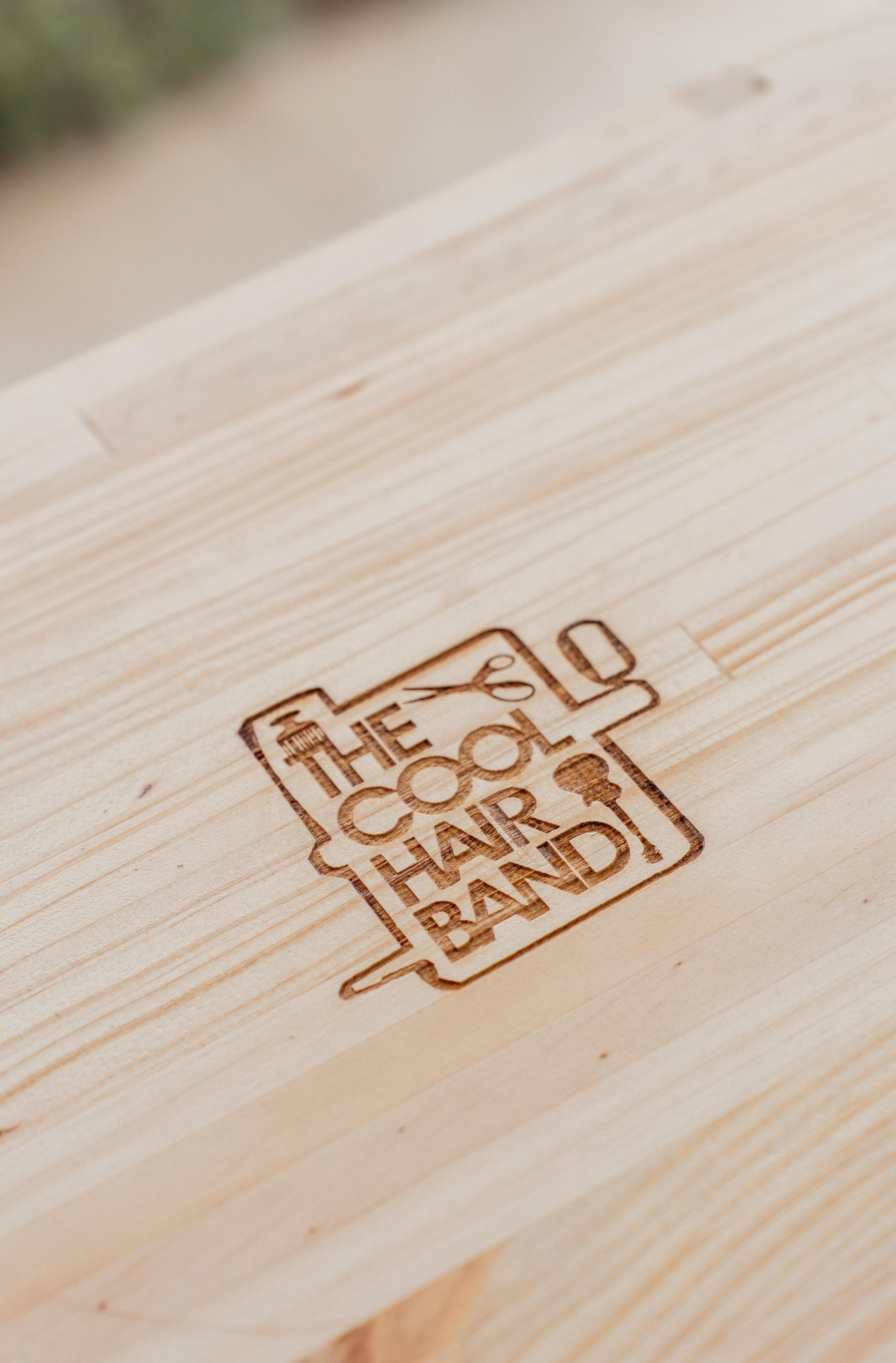 Logo en madera